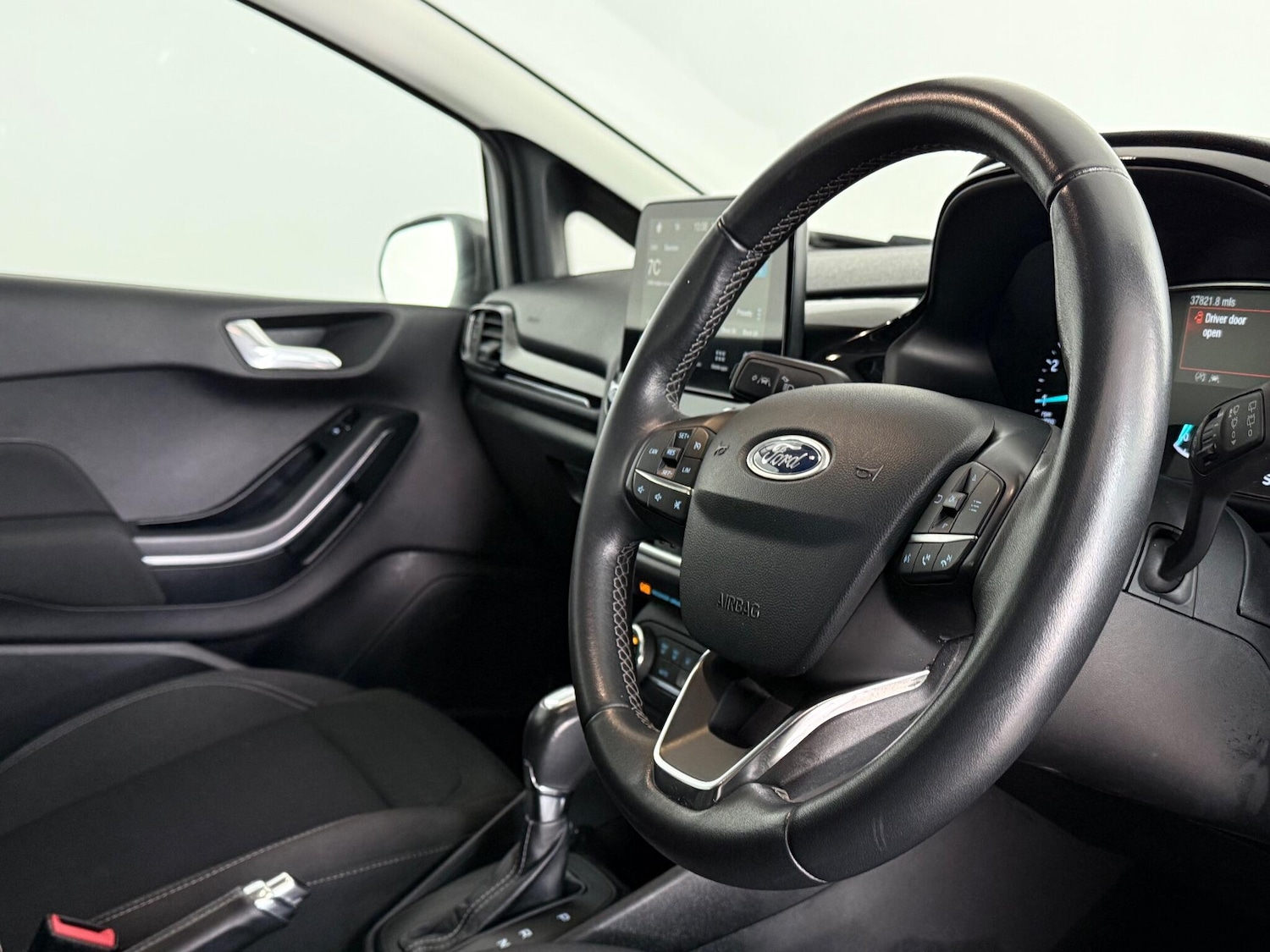 Used Ford Fiesta 2018 for sale - 77221826: Photo 16