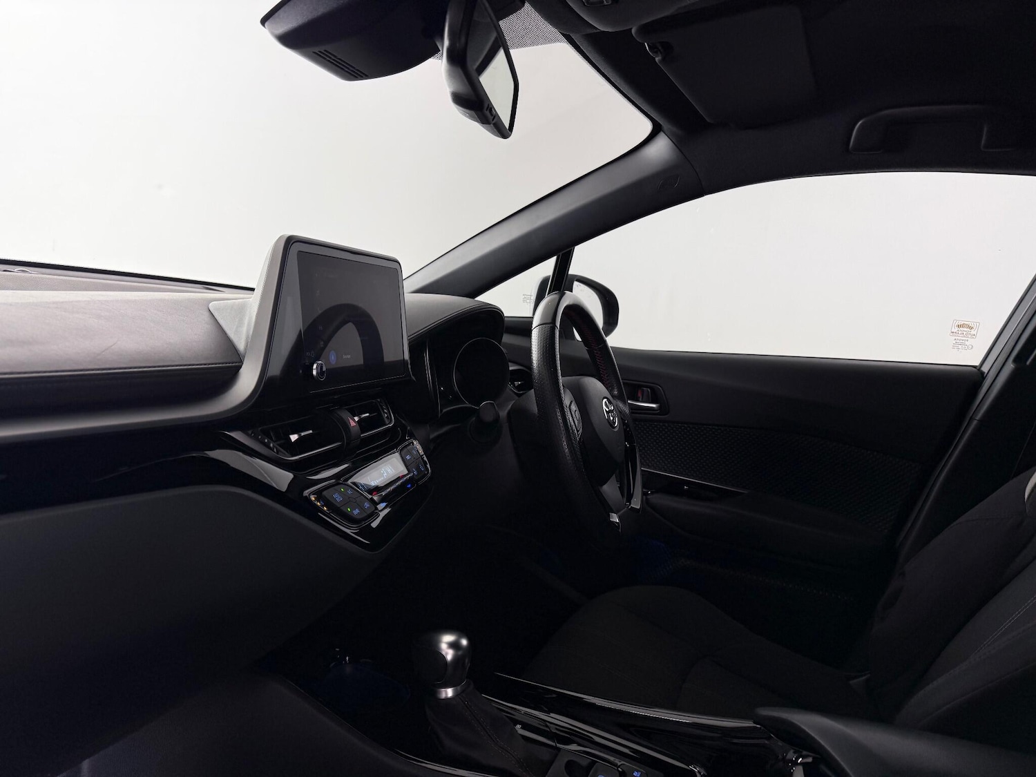 Used Toyota C-HR 2022 for sale - 77259852: Photo 13