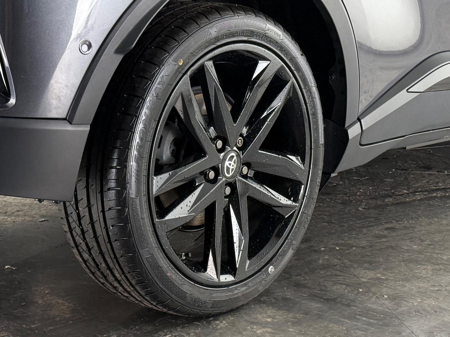 Used Toyota C-HR 2022 for sale - 77259852: Photo 6