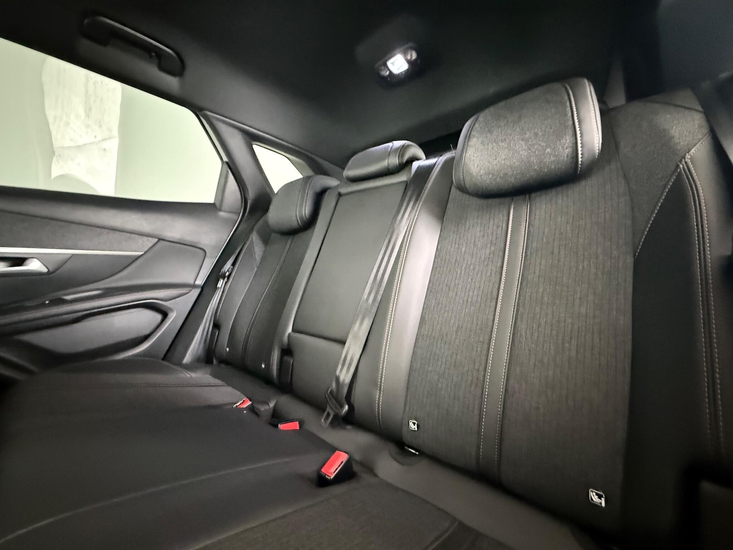 Used Peugeot 3008 2018 for sale - 77260559: Photo 14