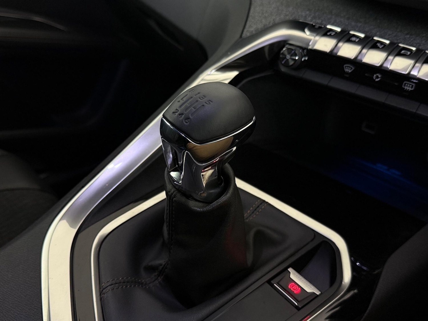 Used Peugeot 3008 2018 for sale - 77260559: Photo 38