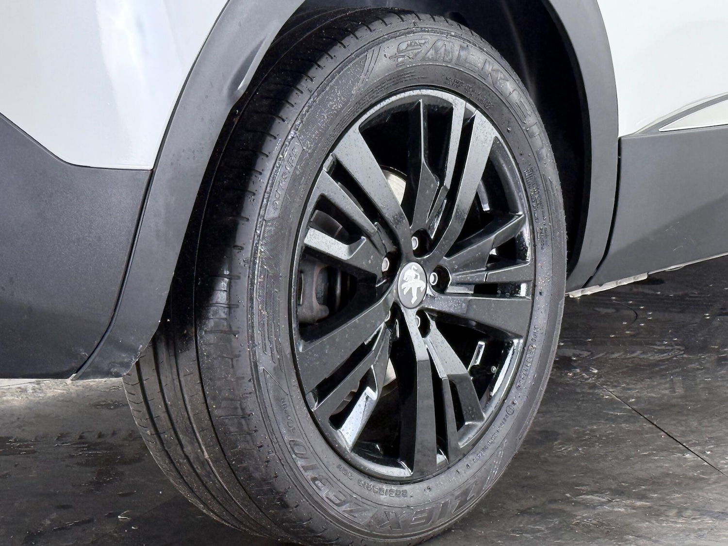 Used Peugeot 3008 2018 for sale - 77260559: Photo 9