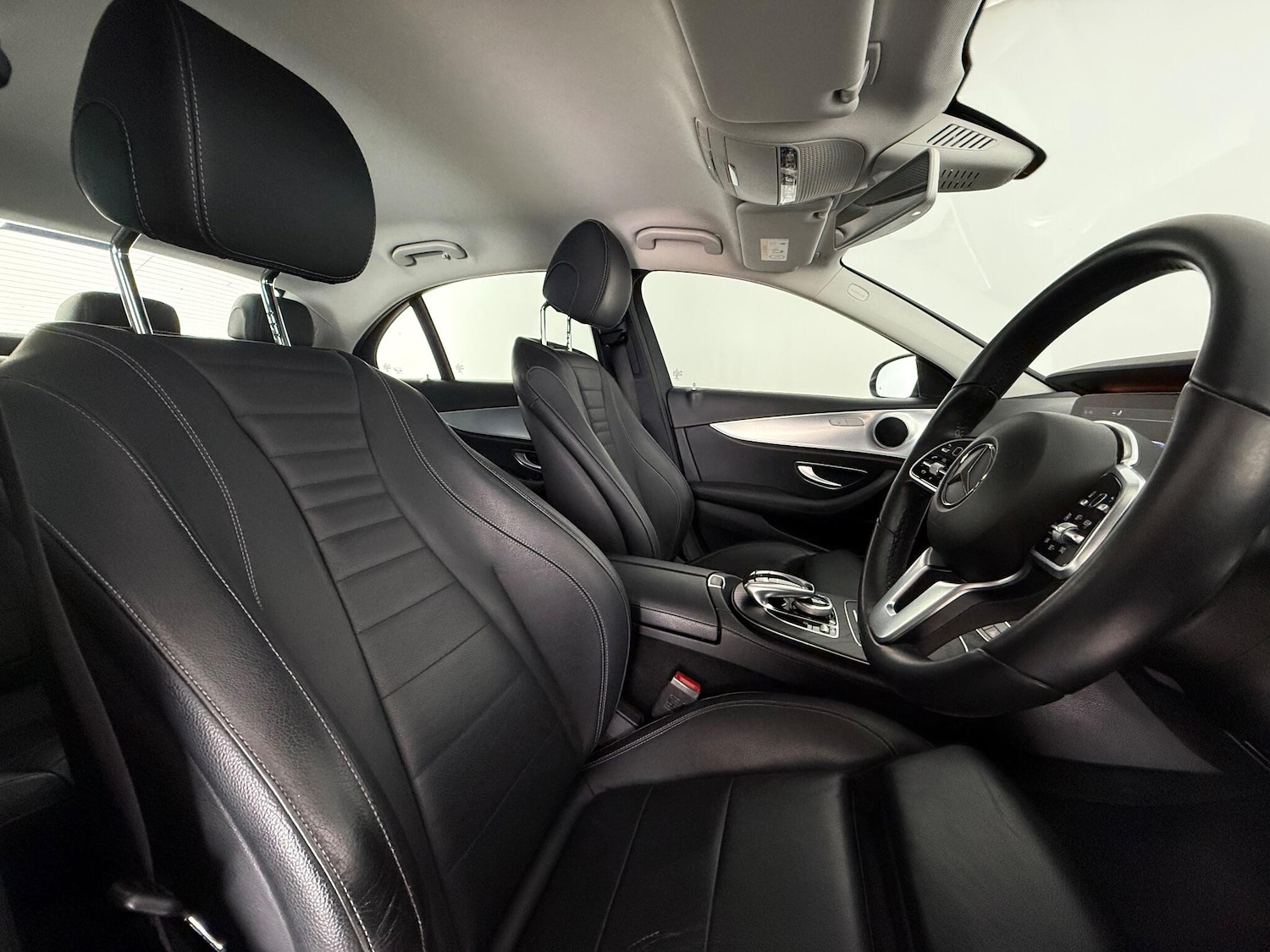 Used Mercedes-Benz E Class 2019 for sale - 76865496: Photo 15