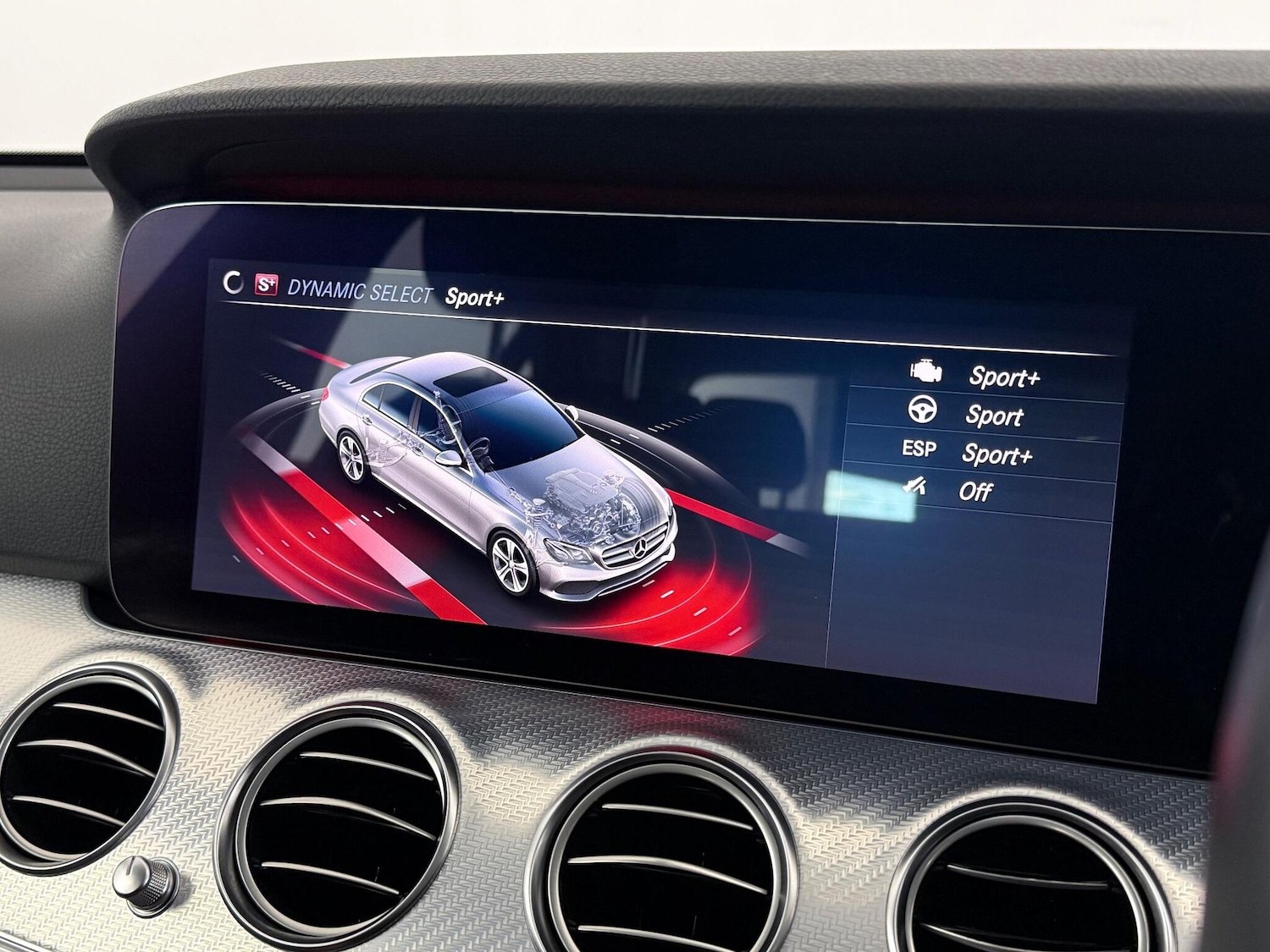 Used Mercedes-Benz E Class 2019 for sale - 76865496: Photo 37