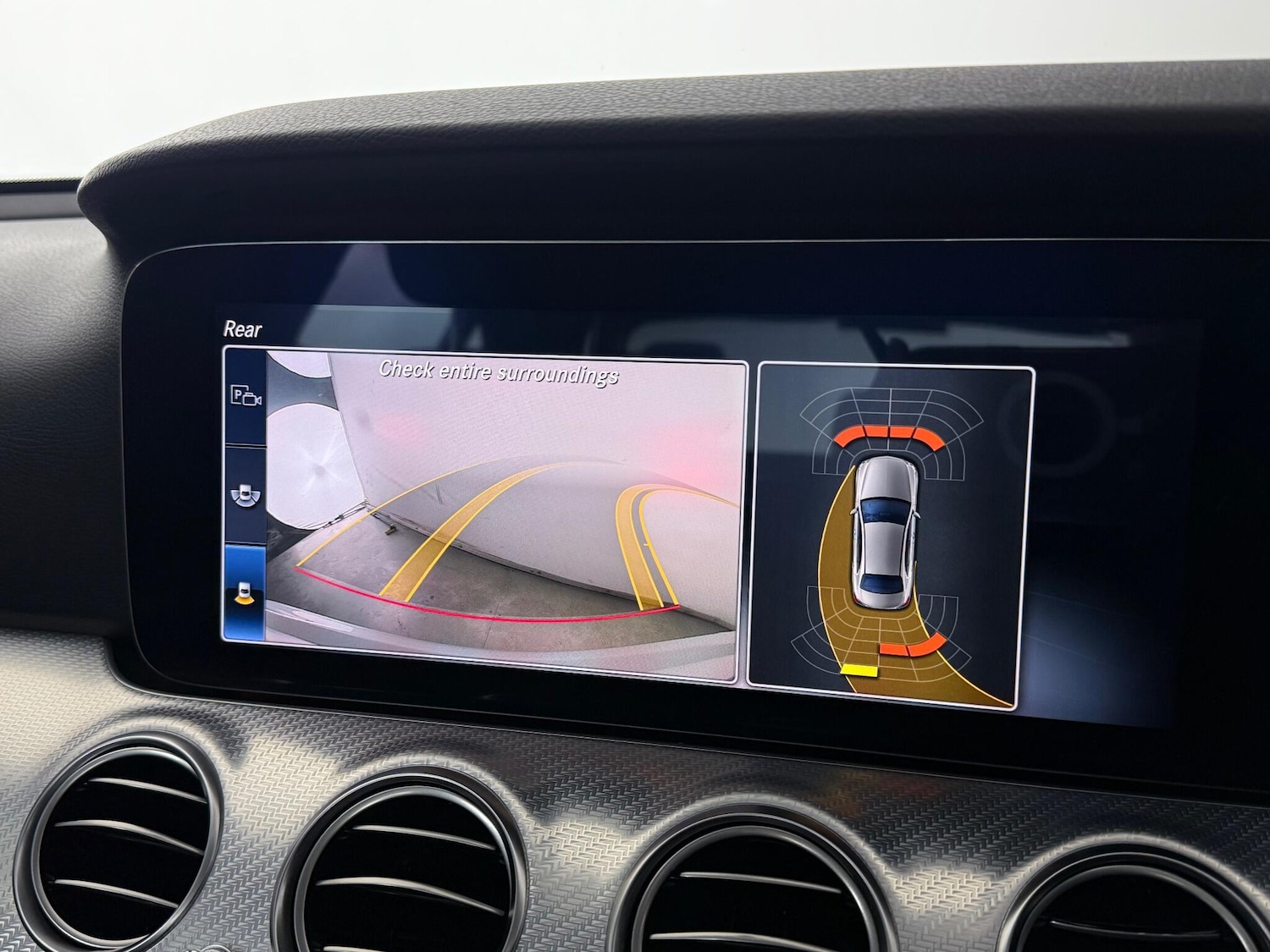 Used Mercedes-Benz E Class 2019 for sale - 76865496: Photo 40