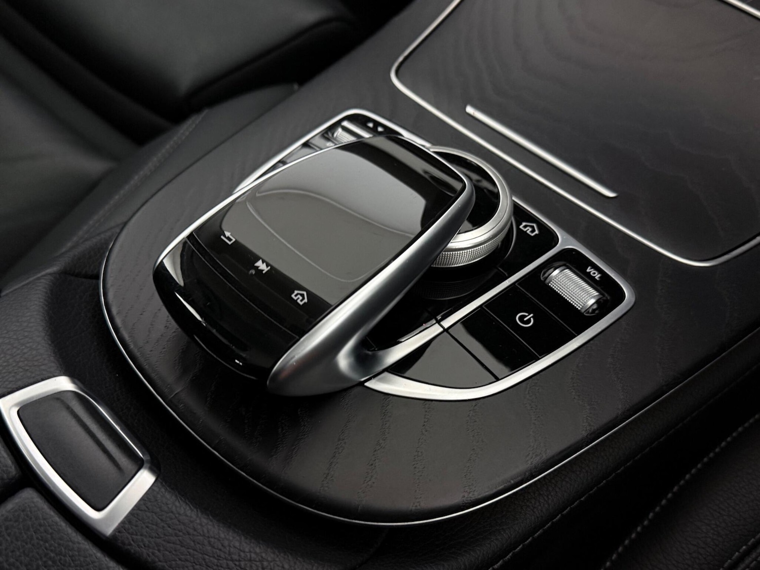 Used Mercedes-Benz E Class 2019 for sale - 76865496: Photo 42