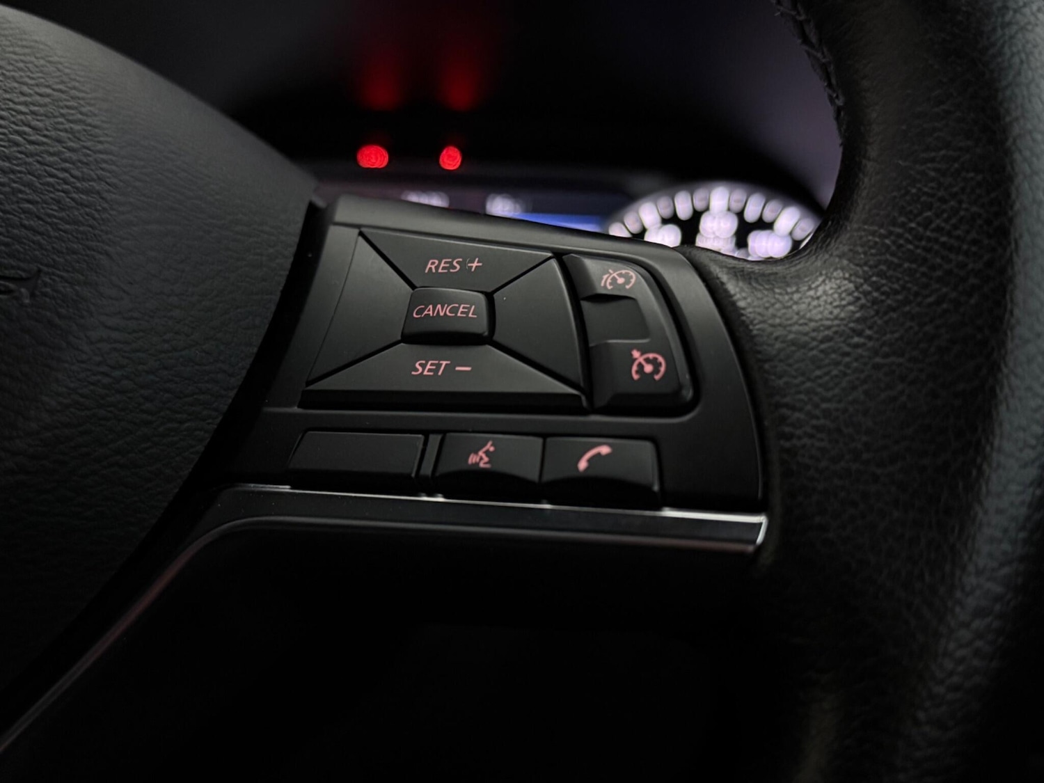 Used Nissan Juke 2023 for sale - 78185829: Photo 15