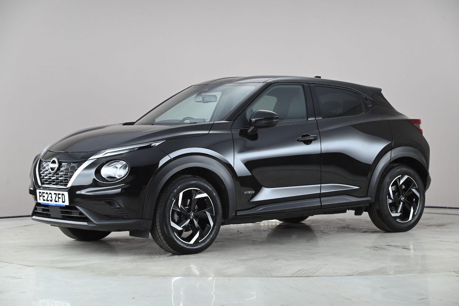 Used Nissan Juke 2023 for sale - 78185829: Photo 2