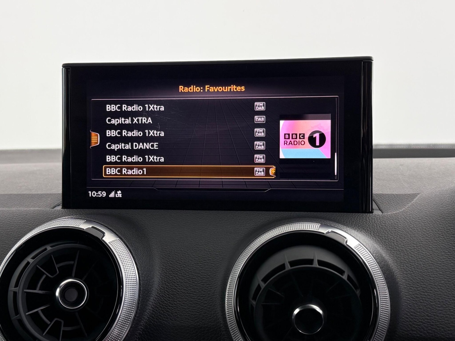 Used Audi Q2 2020 for sale - 77371781: Photo 24