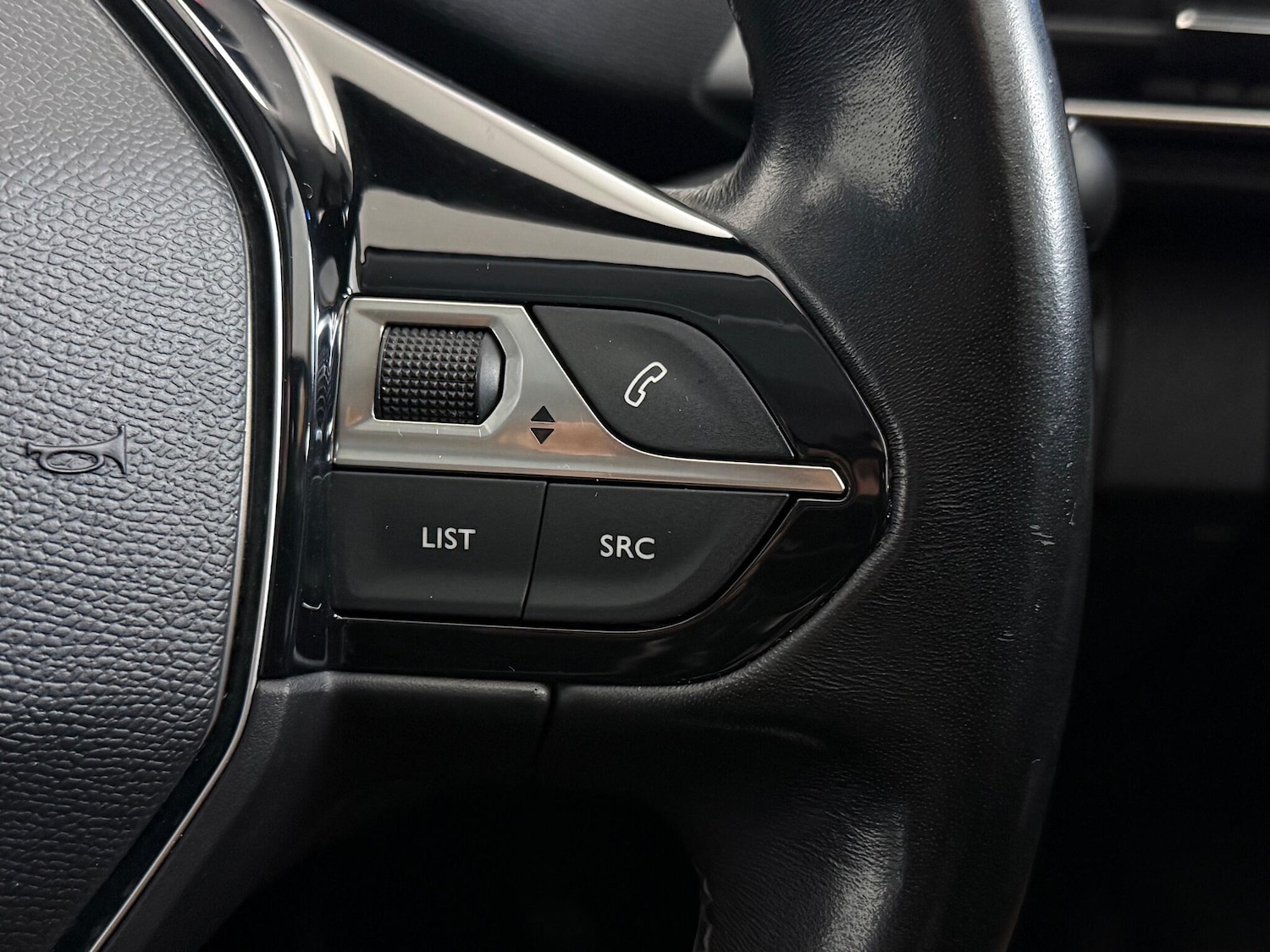 Used Peugeot 3008 2019 for sale - 77217211: Photo 20