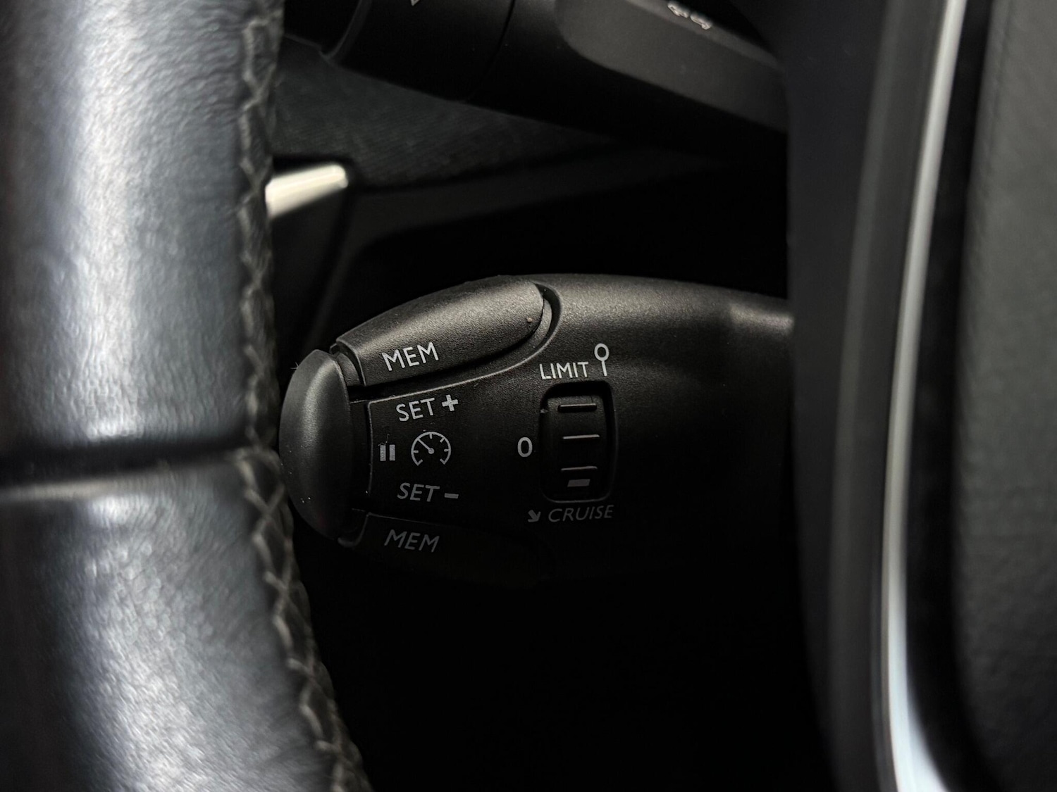 Used Peugeot 3008 2019 for sale - 77217211: Photo 21