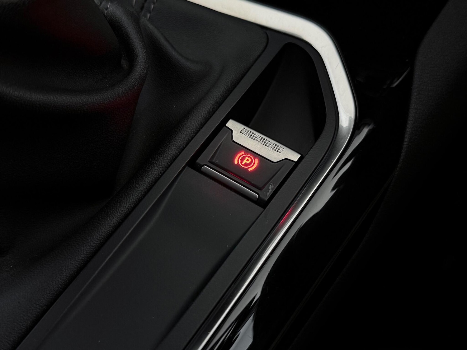 Used Peugeot 3008 2019 for sale - 77217211: Photo 34