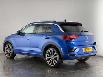 Used Volkswagen T-Roc 2021 for sale - 77364849: Photo