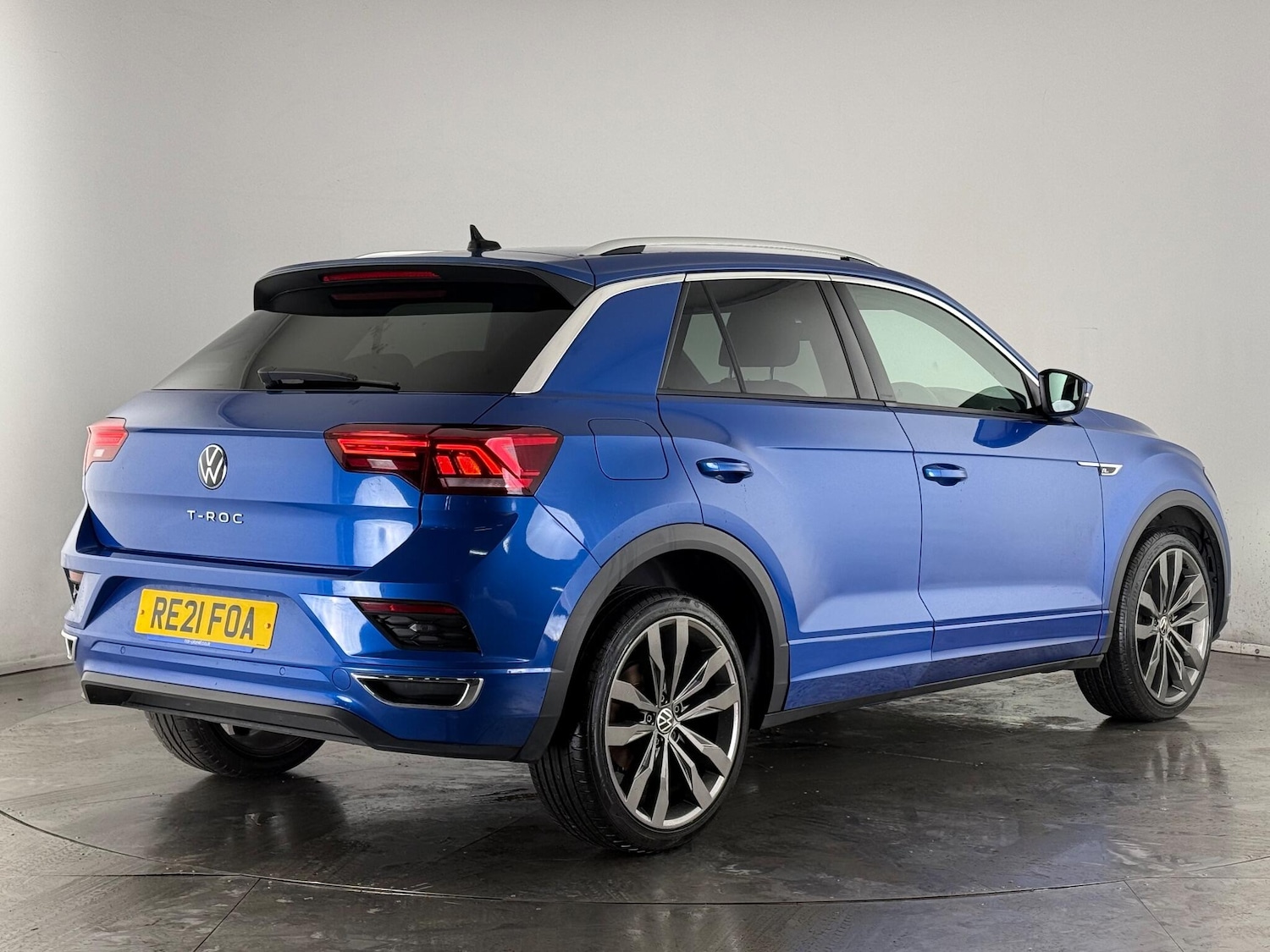 Used Volkswagen T-Roc 2021 for sale - 77364849: Photo 6