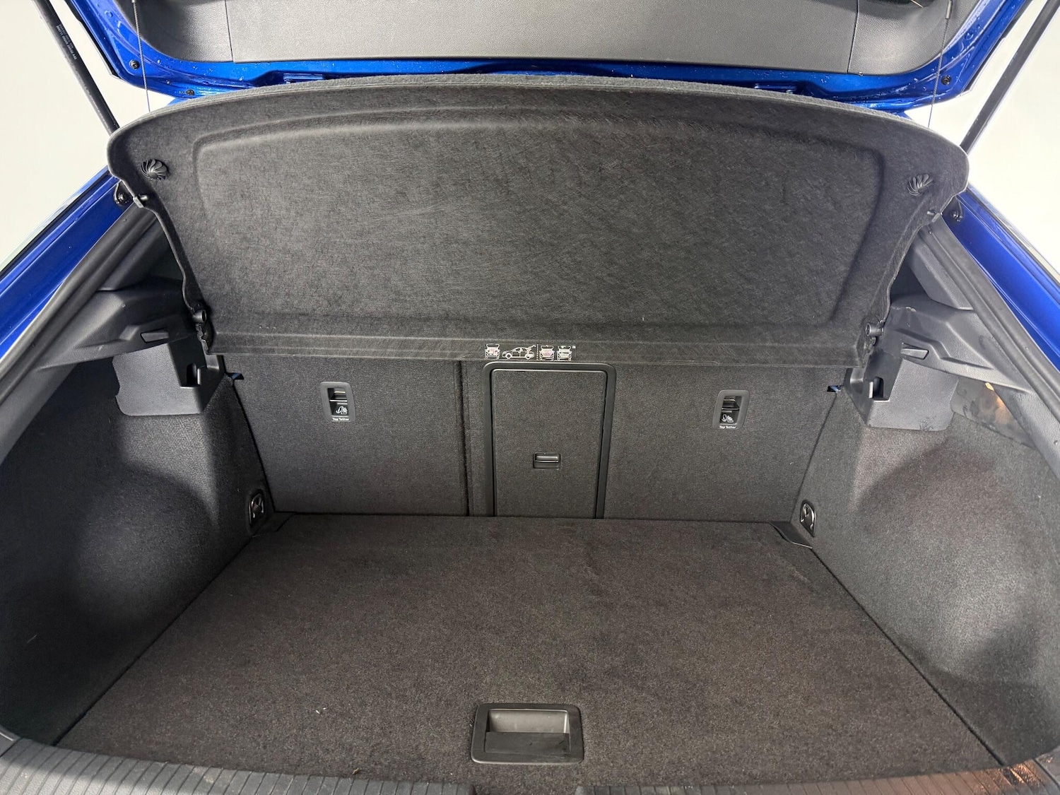 Used Volkswagen T-Roc 2021 for sale - 77364849: Photo 9