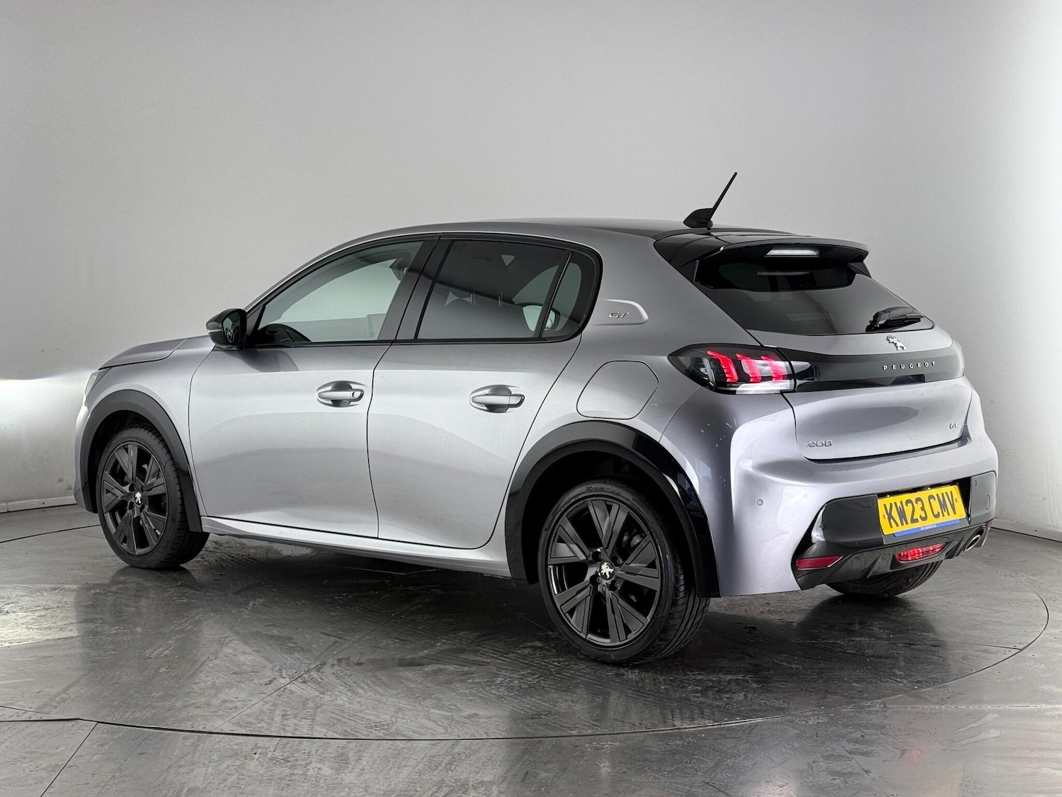 Used Peugeot 208 2023 for sale - 77181157: Photo 3