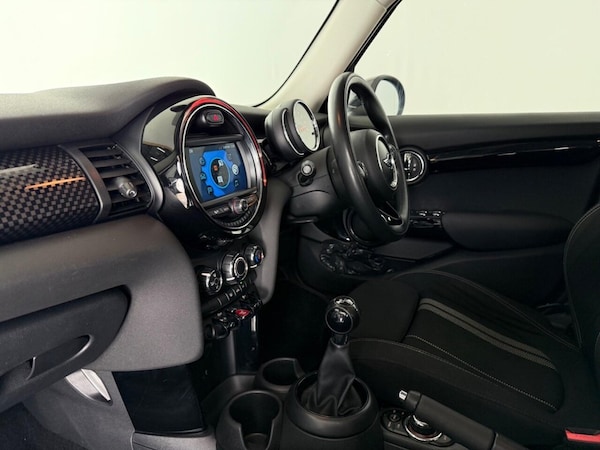 Used MINI Hatch 2018 for sale - 75509367: Photo 20