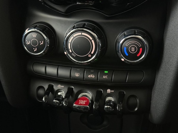 Used MINI Hatch 2018 for sale - 75509367: Photo 34