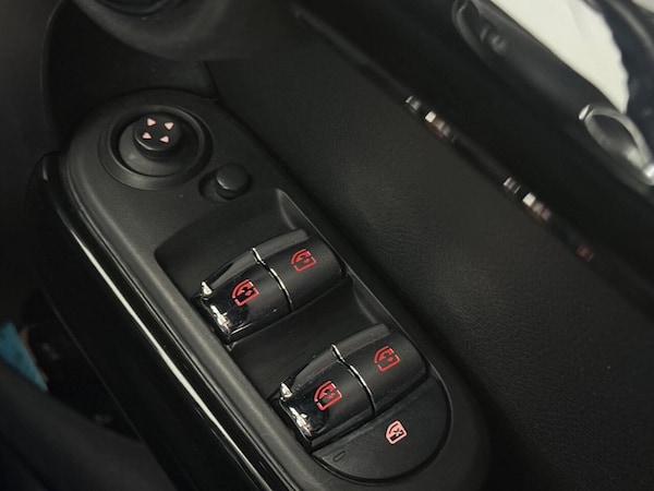 Used MINI Hatch 2018 for sale - 75509367: Photo 36