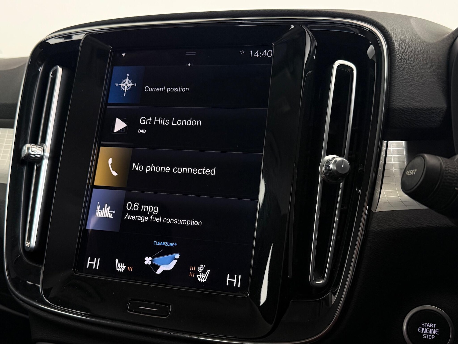 Used Volvo XC40 2021 for sale - 77181190: Photo 25