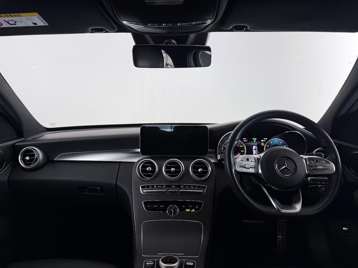 Used Mercedes-Benz C Class 2021 for sale - 77221988: Photo 16