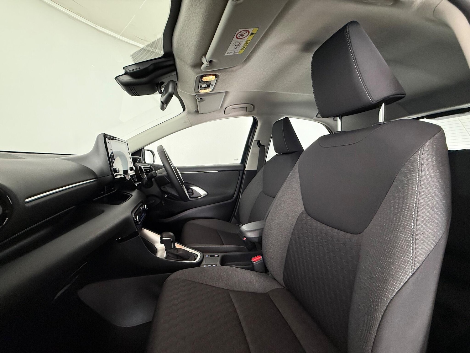 Used Toyota Yaris 2022 for sale - 77259981: Photo 11