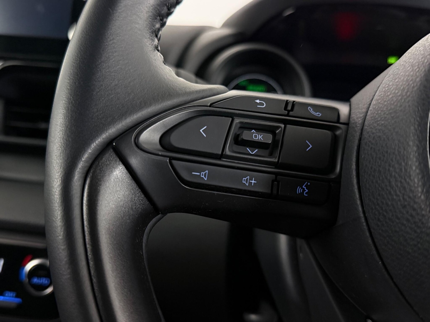 Used Toyota Yaris 2022 for sale - 77259981: Photo 18