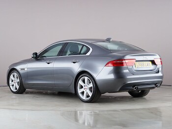 Used Jaguar XE 2018 for sale - 78549361: Photo