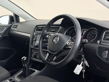 Used Volkswagen Golf 2020 for sale - 78529198: Photo