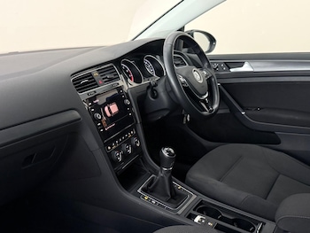 Used Volkswagen Golf 2020 for sale - 78529198: Photo