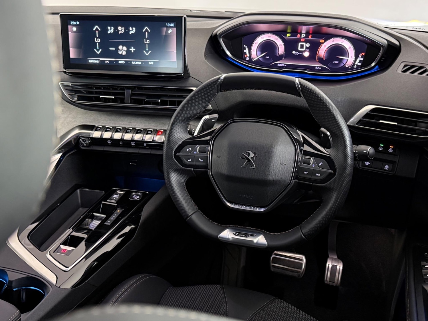 Used Peugeot 3008 2023 for sale - 76468210: Photo 14