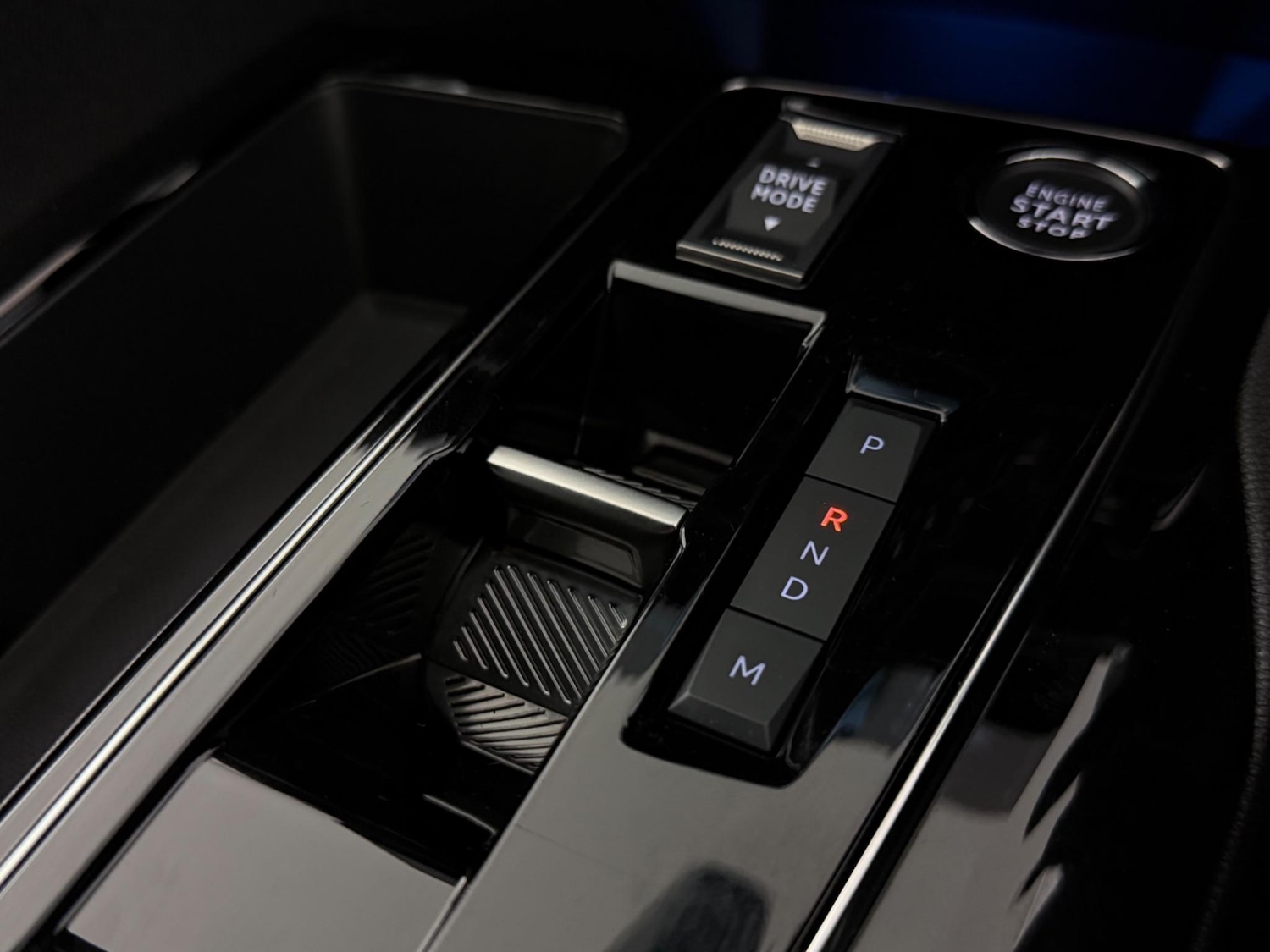 Used Peugeot 3008 2023 for sale - 76468210: Photo 42