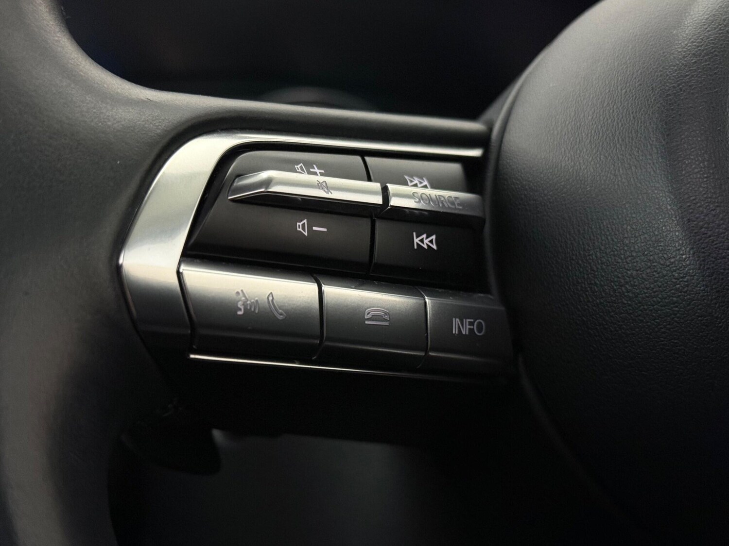 Used Mazda CX-30 2021 for sale - 78107123: Photo 16