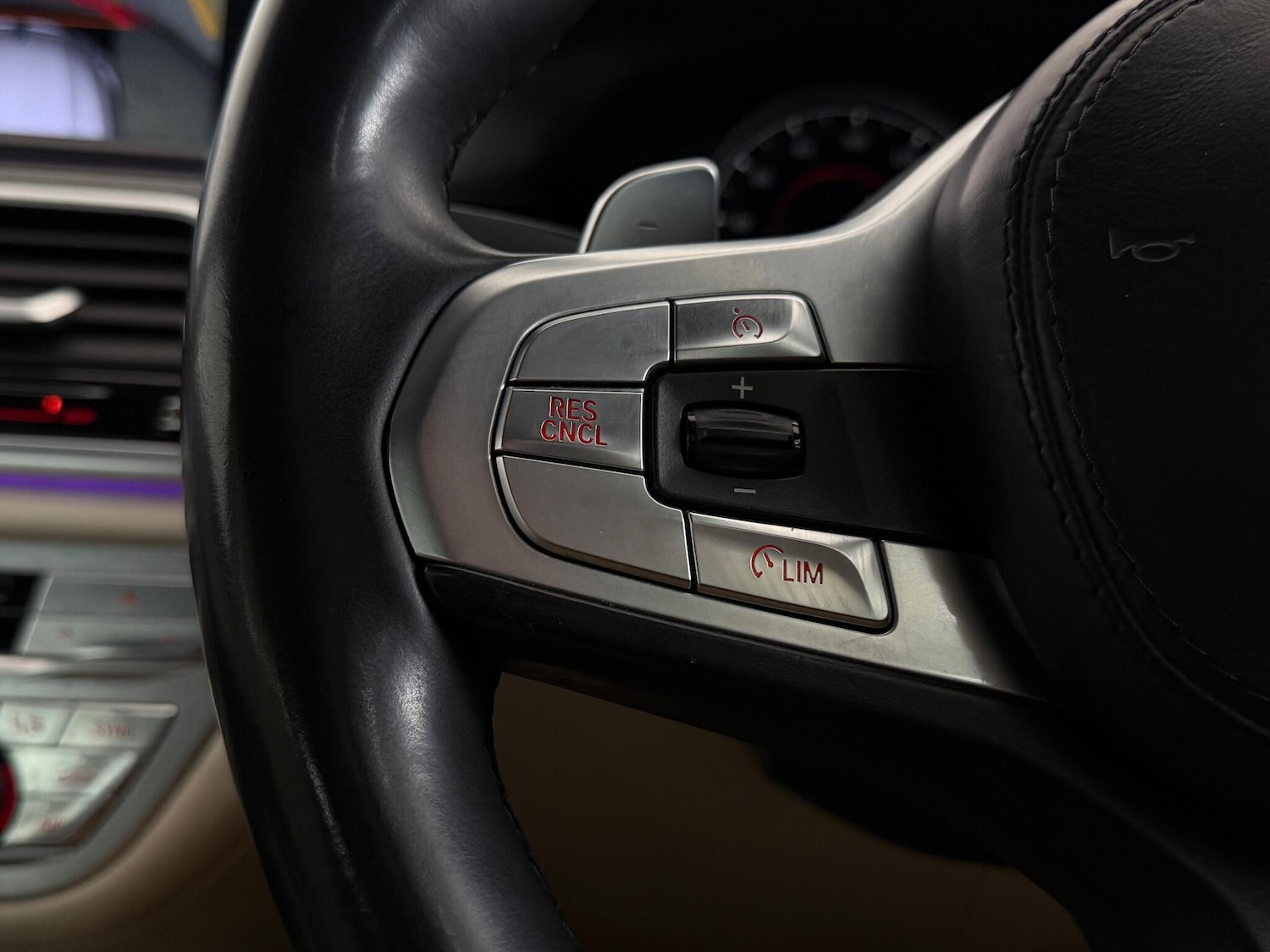 Used BMW 7 Series 2017 for sale - 77246353: Photo 24