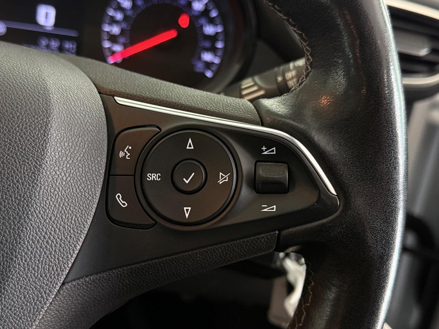 Used Vauxhall Crossland 2021 for sale - 77181026: Photo 19