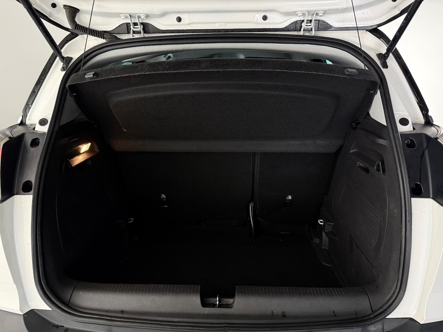 Used Vauxhall Crossland 2021 for sale - 77181026: Photo 9