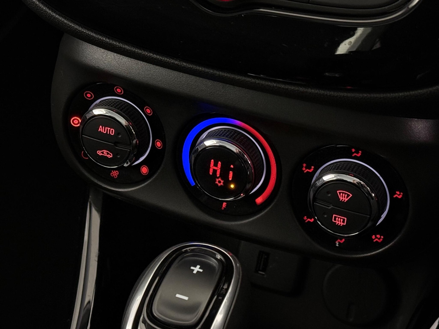 Used Vauxhall Corsa 2018 for sale - 77180922: Photo 31