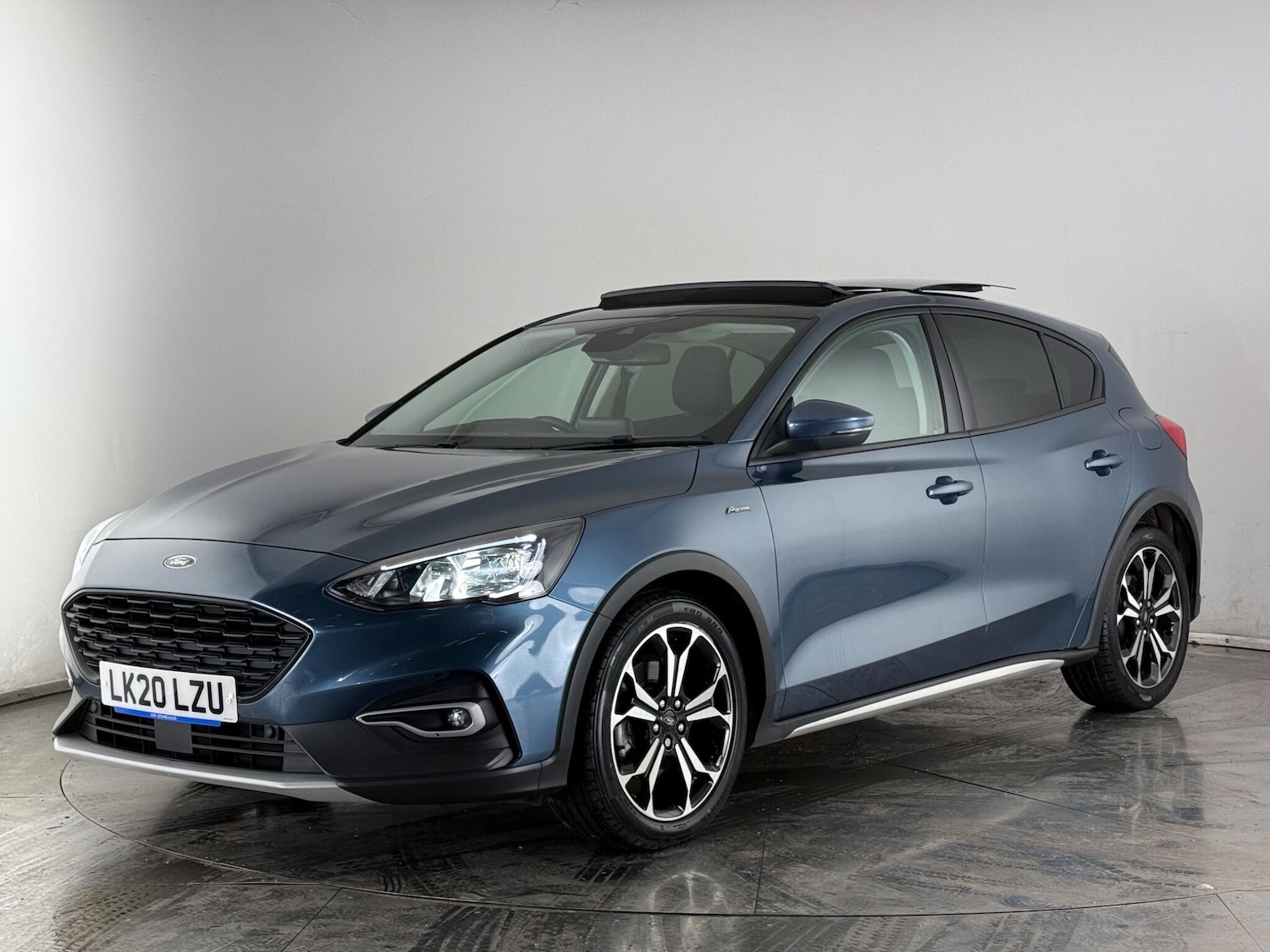 Used Ford Focus 2020 for sale - 77659219: Photo 3