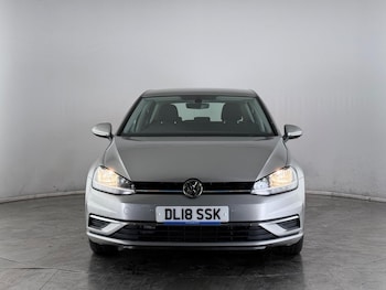 Used Volkswagen Golf 2018 for sale - 77575482: Photo