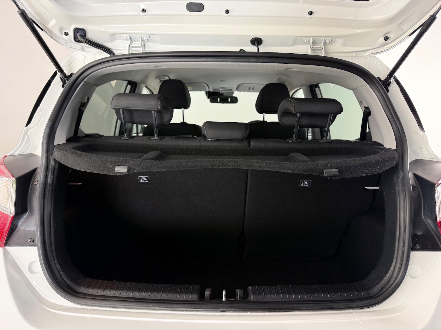 Used Hyundai i10 2021 for sale - 77246804: Photo 8