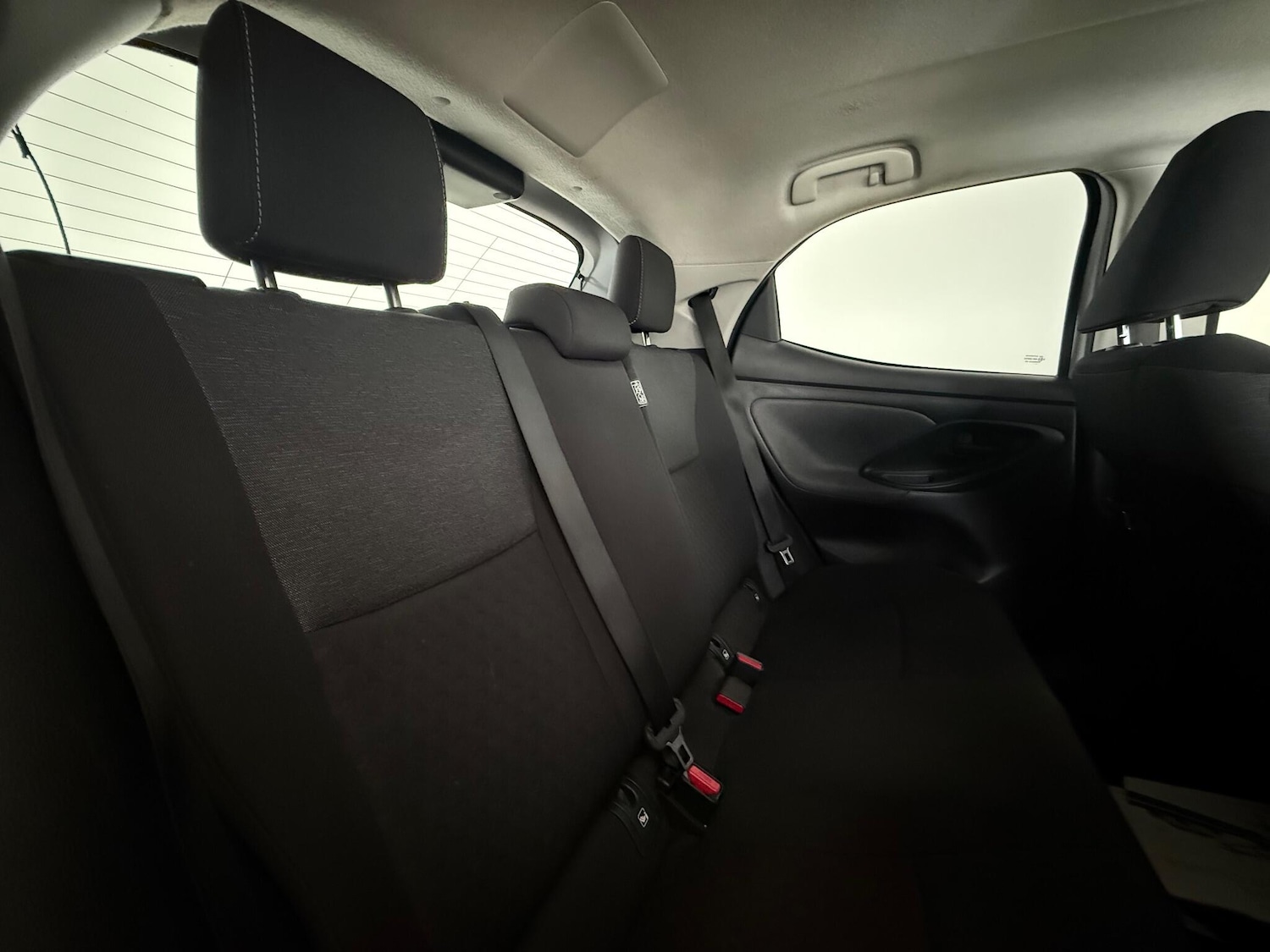 Used Toyota Yaris for sale - 76468686: Photo 19