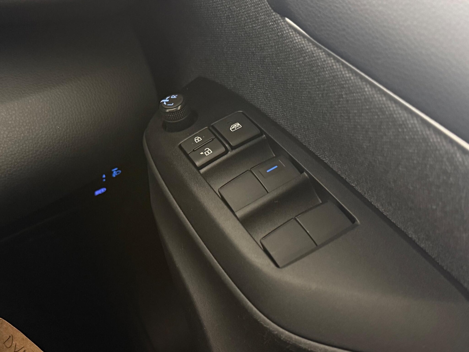 Used Toyota Yaris for sale - 76468686: Photo 26