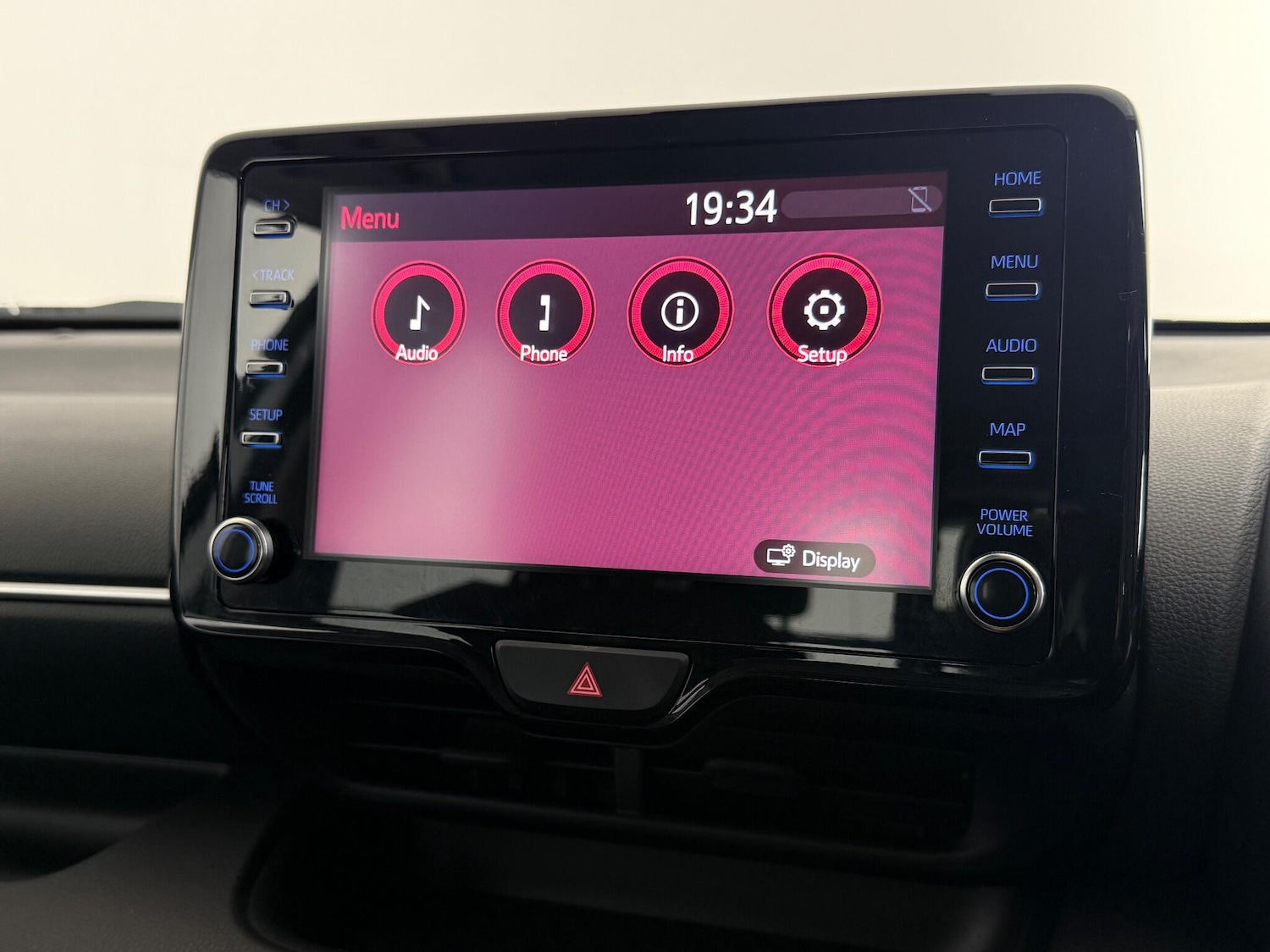 Used Toyota Yaris for sale - 76468686: Photo 28