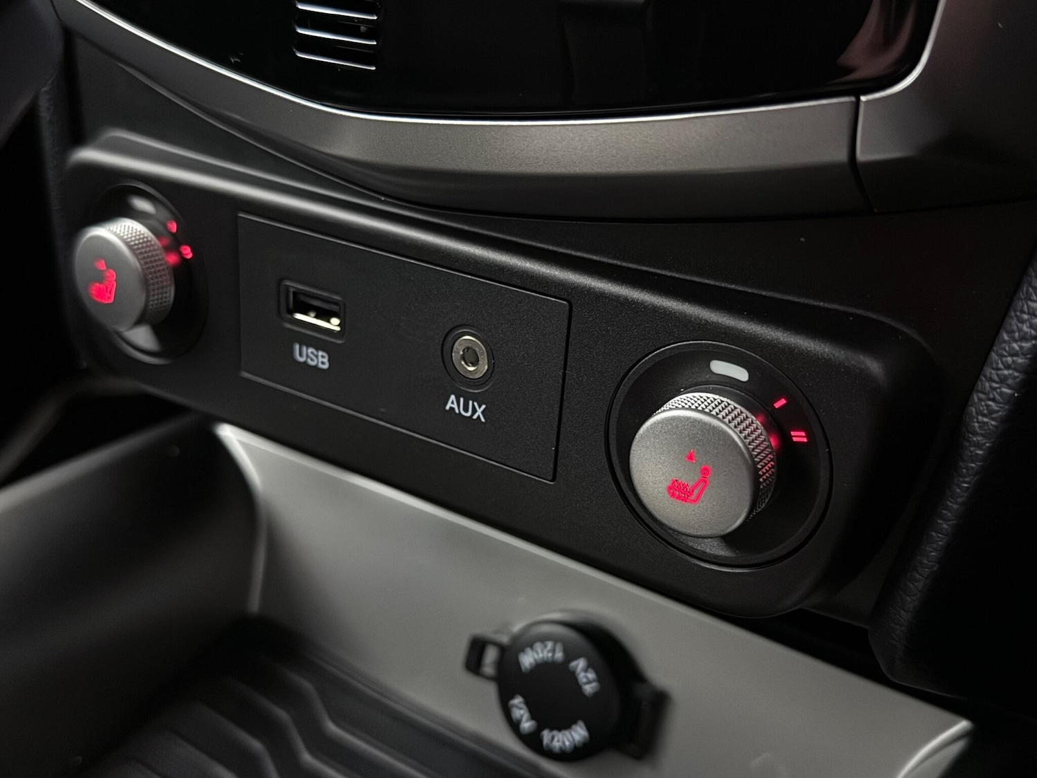 Used Ssangyong Tivoli 2020 for sale - 77180879: Photo 29