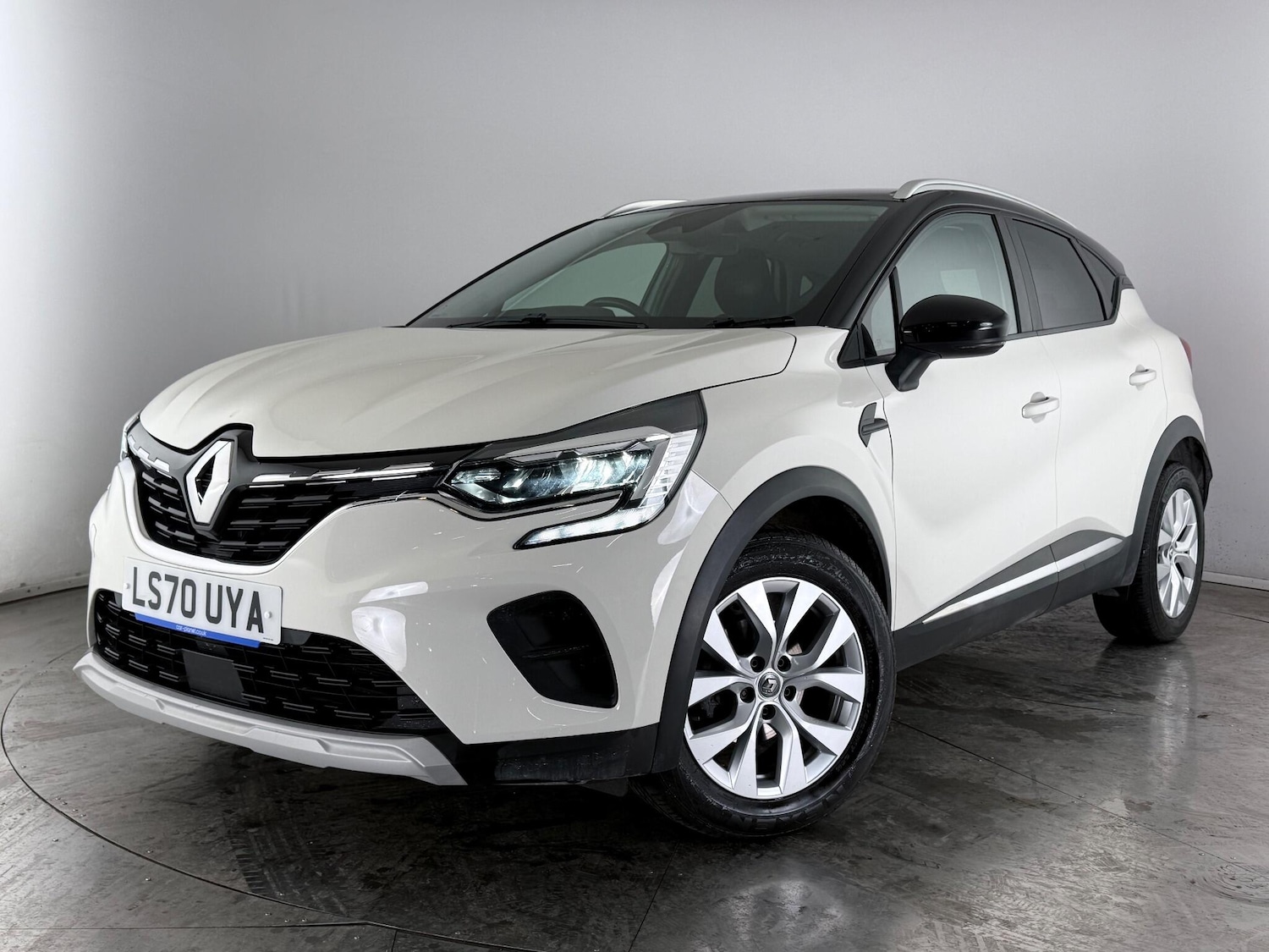 Used Renault Captur 2020 for sale - 77222543: Photo 39