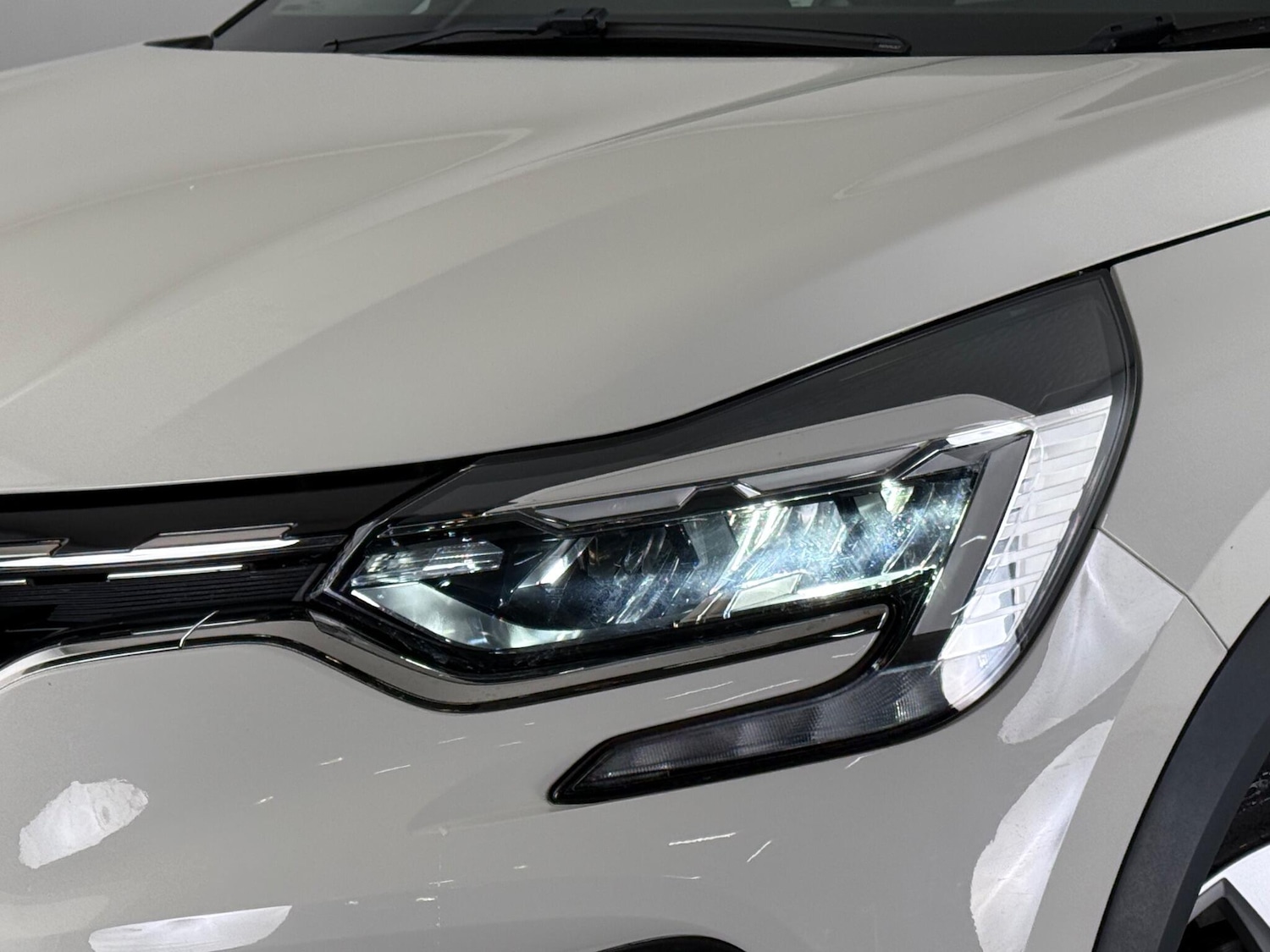 Used Renault Captur 2020 for sale - 77222543: Photo 7