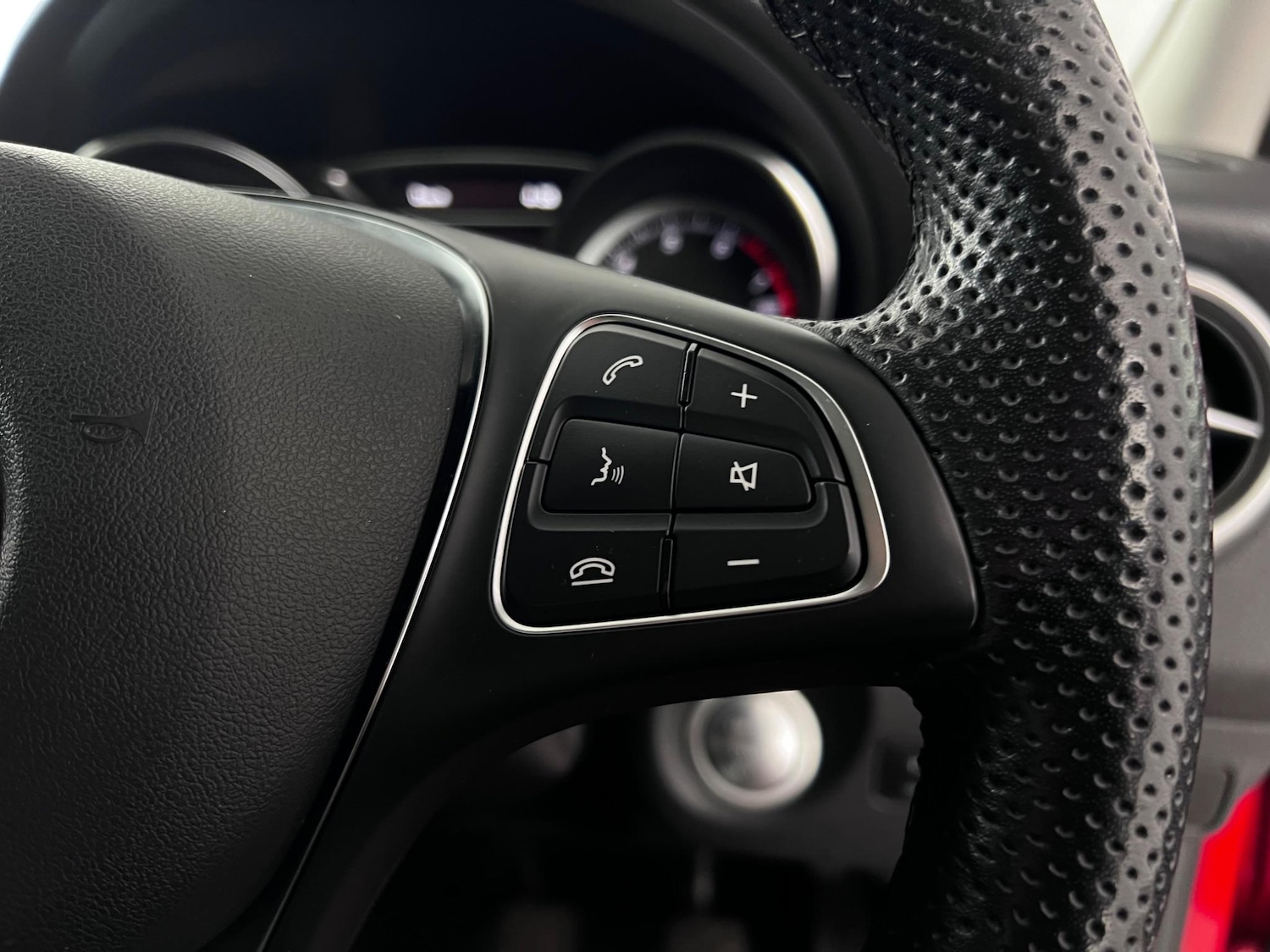 Used Mercedes-Benz GLA 2018 for sale - 77244115: Photo 21