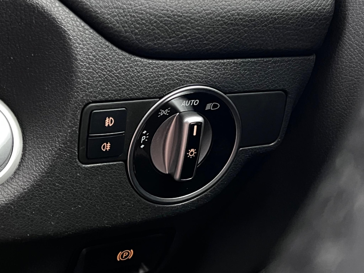 Used Mercedes-Benz GLA 2018 for sale - 77244115: Photo 23