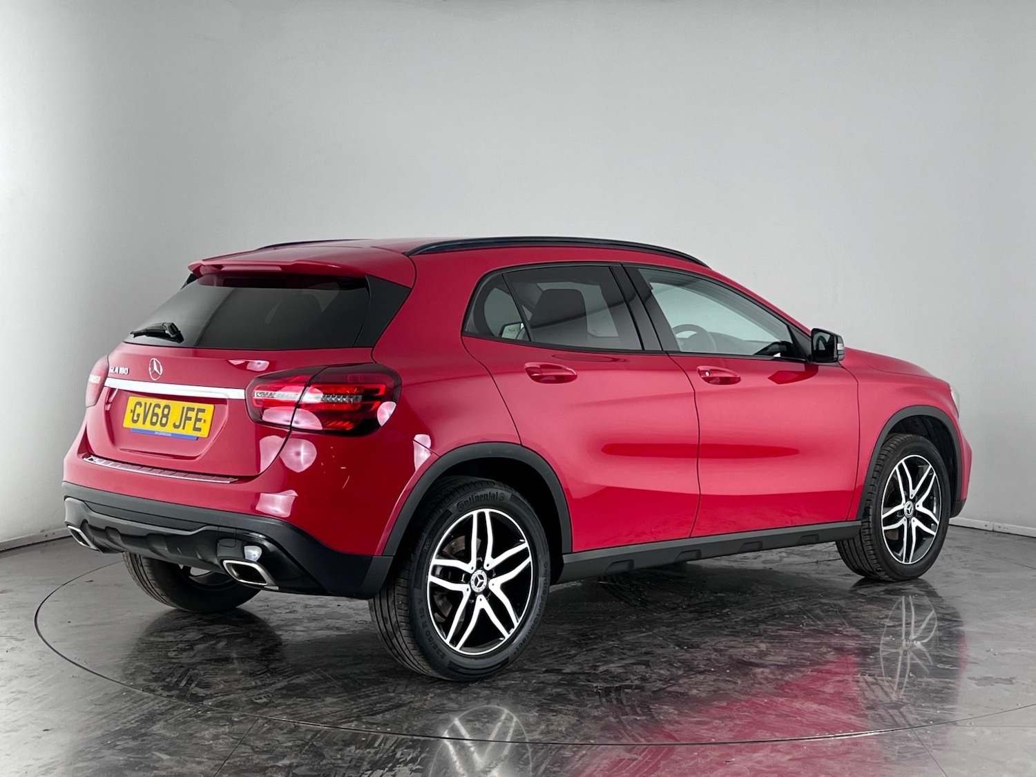 Used Mercedes-Benz GLA 2018 for sale - 77244115: Photo 4