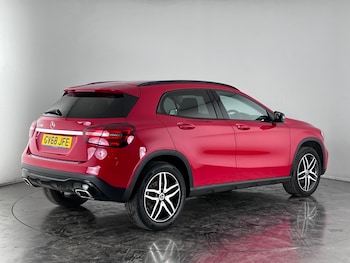 Used Mercedes-Benz GLA 2018 for sale - 77244115: Photo